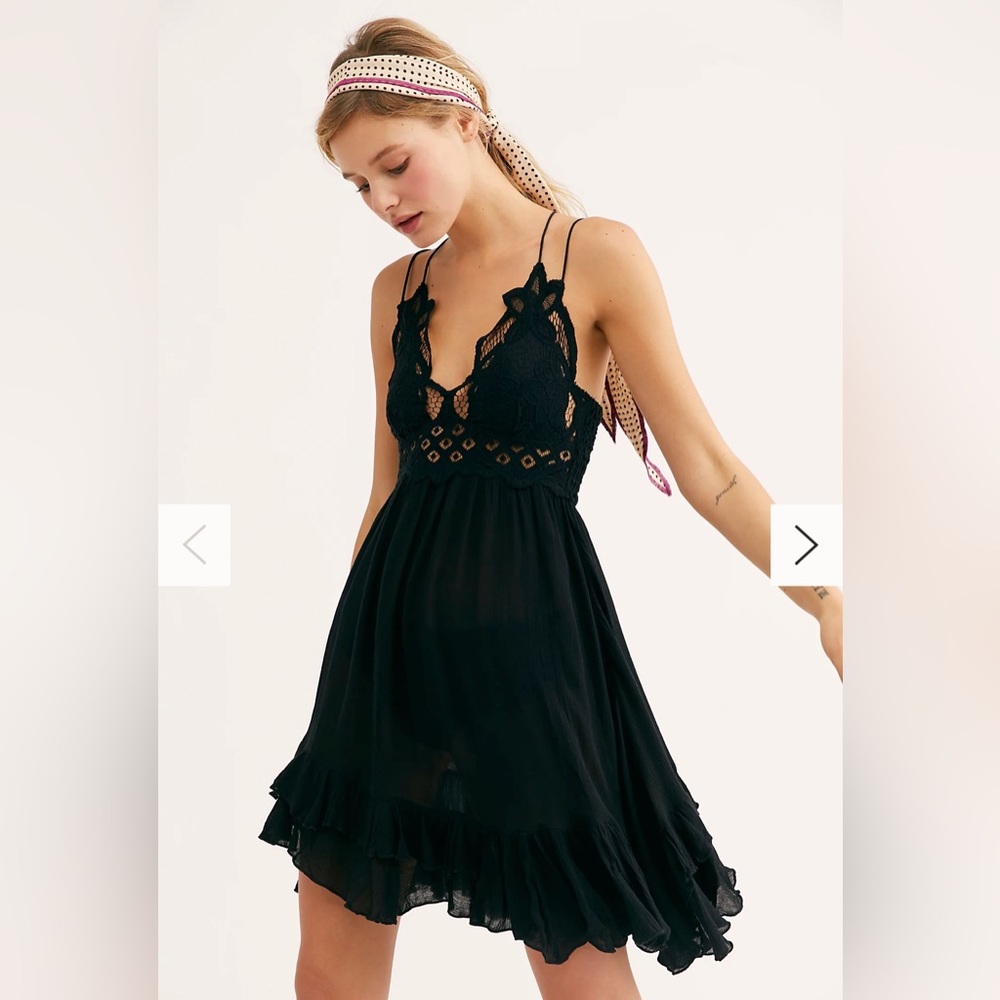 One Adella Slip